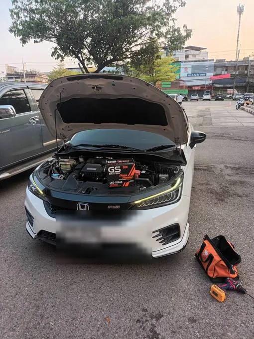 เปลี่ยนแบตเตอรี่ Honda City RS นอกสถานที่ อุดรธานี